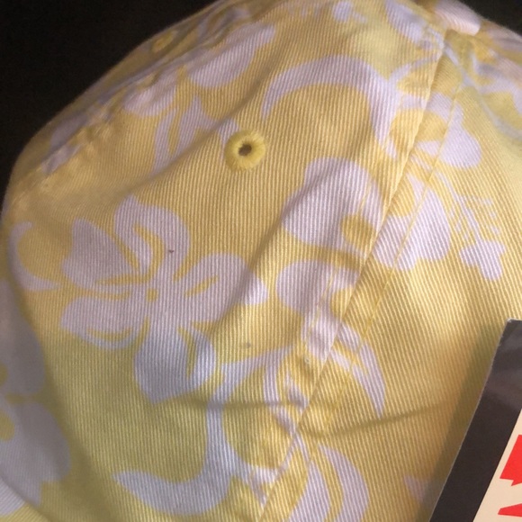 Ladies New Floral Hawaiian 🌺 Cap 🧢 - Picture 4 of 4